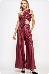 Daring Duo Leather Set