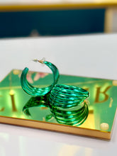 Chunky Statement Hoop