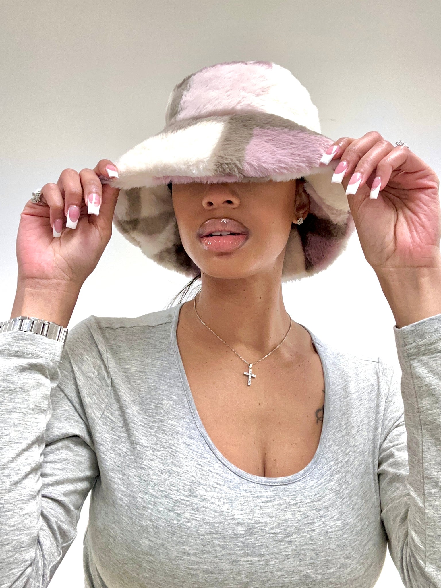 Fluffy Noir Faux Fur Bucket Hat