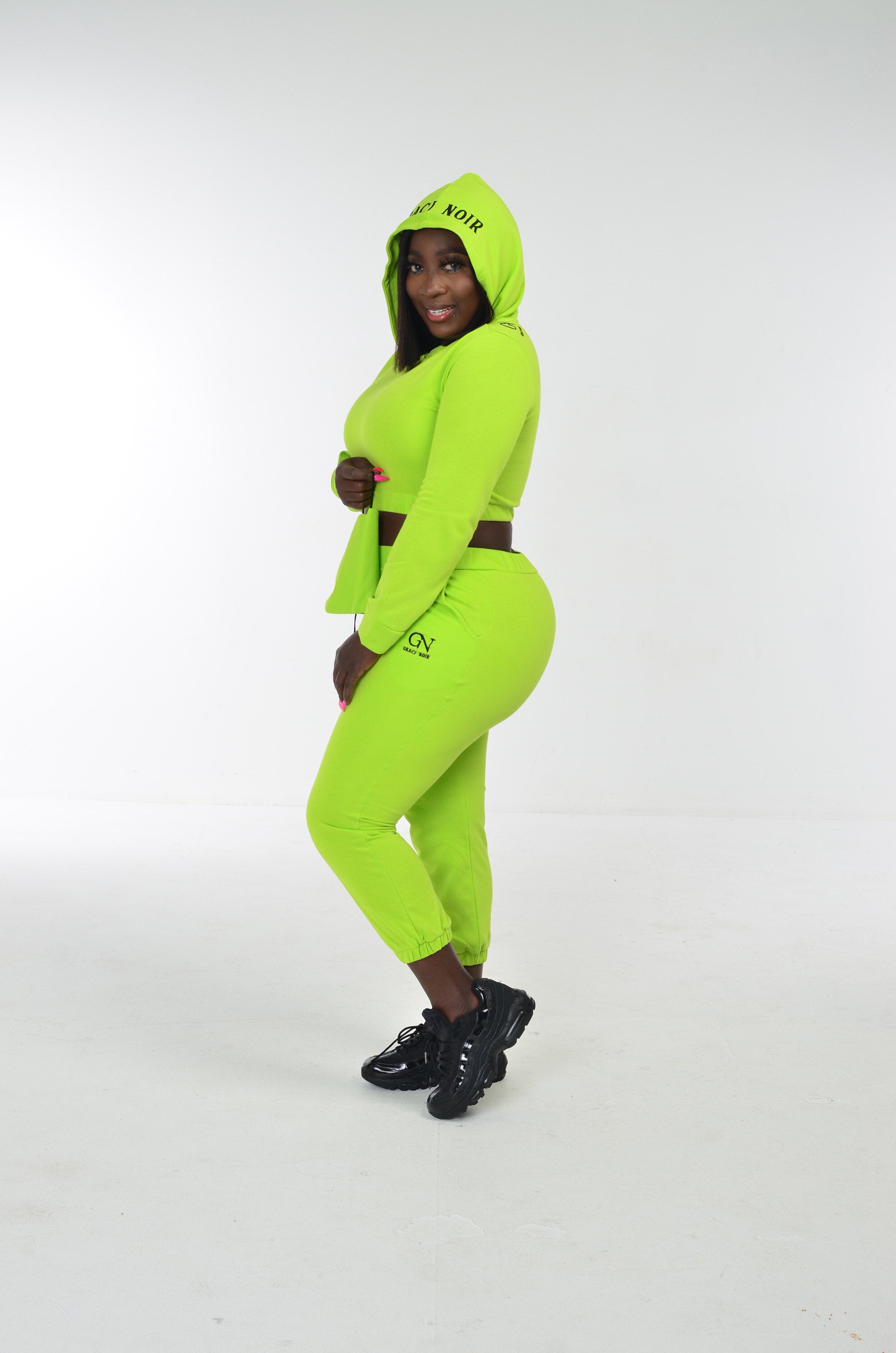 Graci Noir Signature Cropped Jogger Set