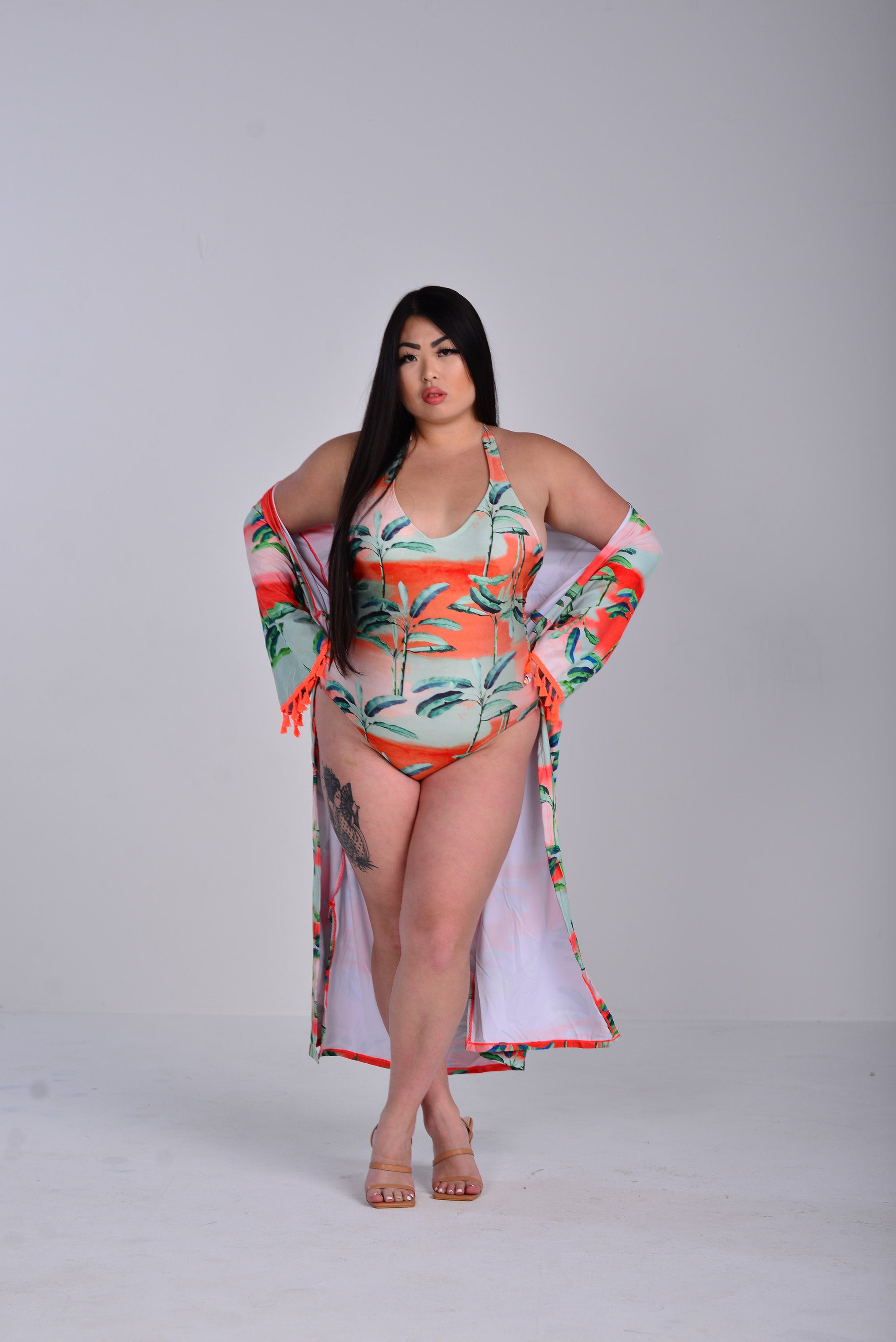 ORANGE LEAVES SWIM