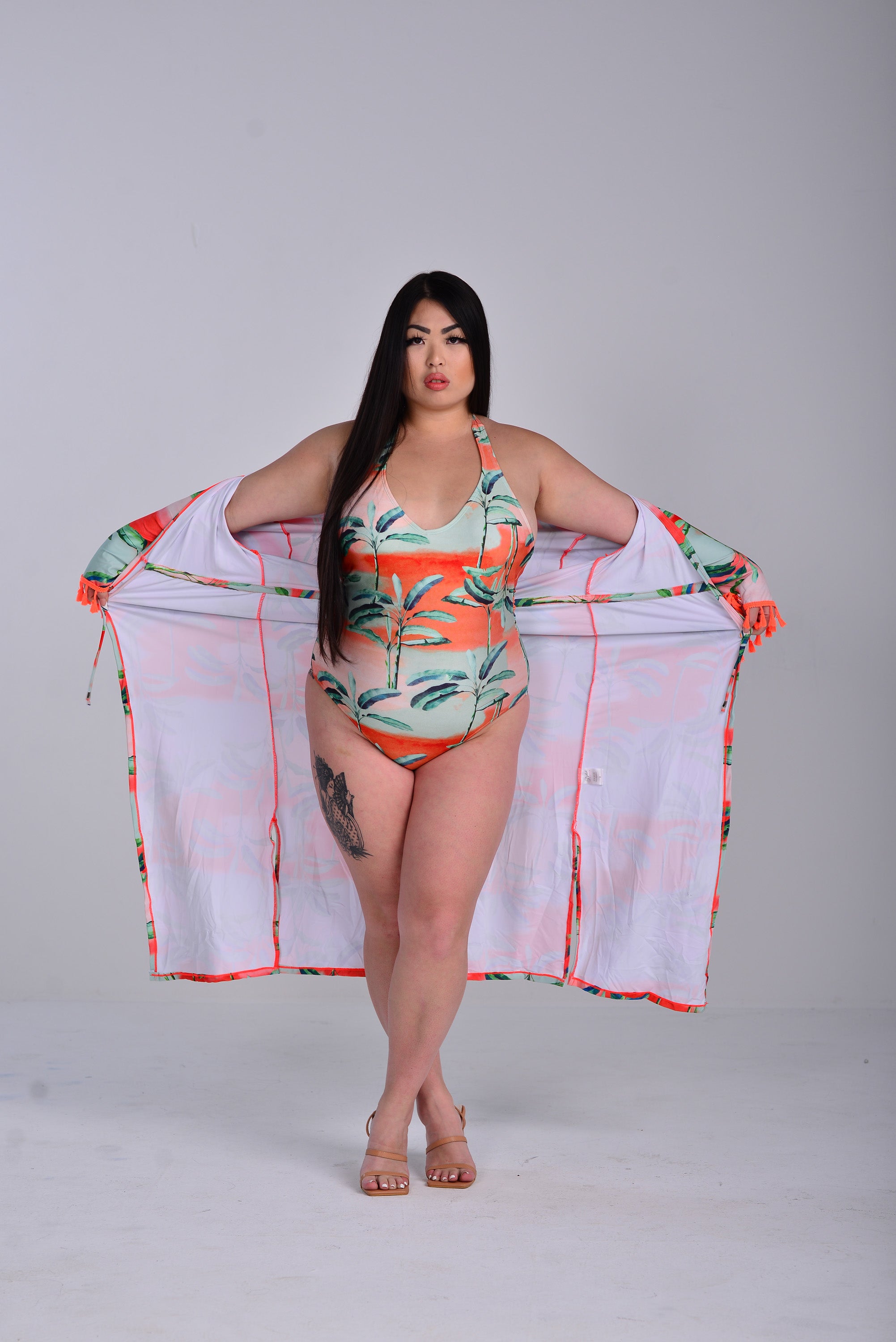 ORANGE LEAVES SWIM