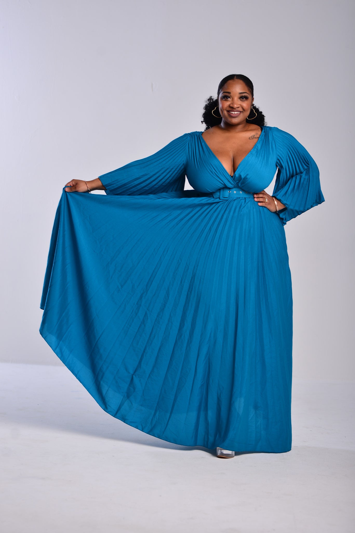 BLUE PLEAT