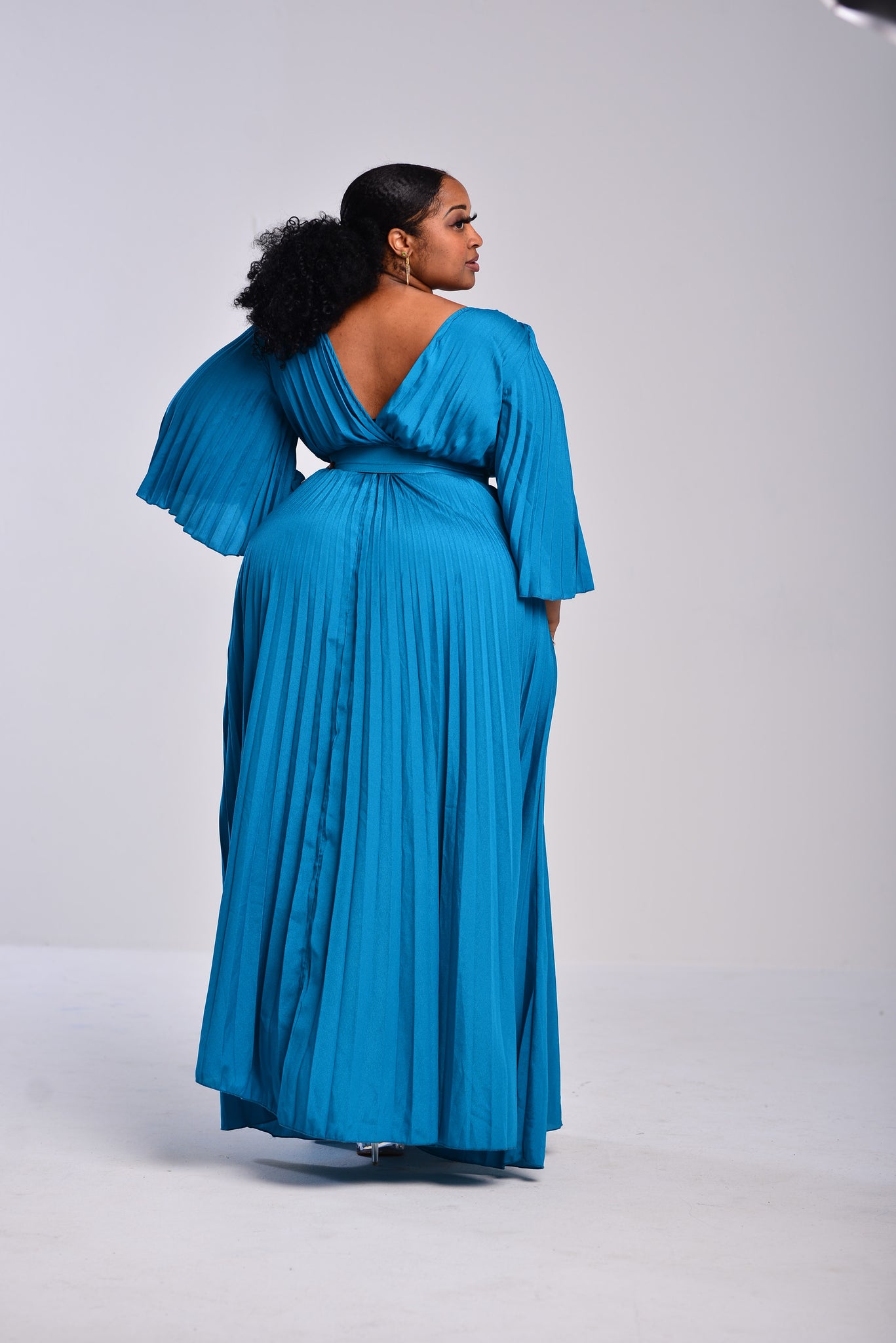 BLUE PLEAT