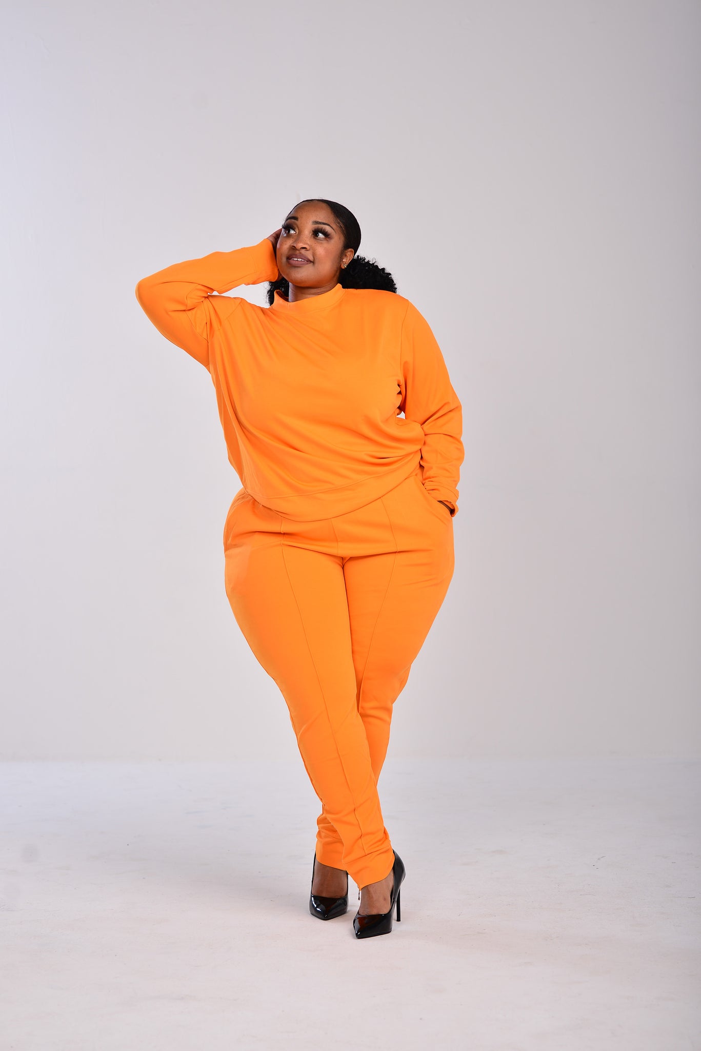 FLUFFY ORANGE