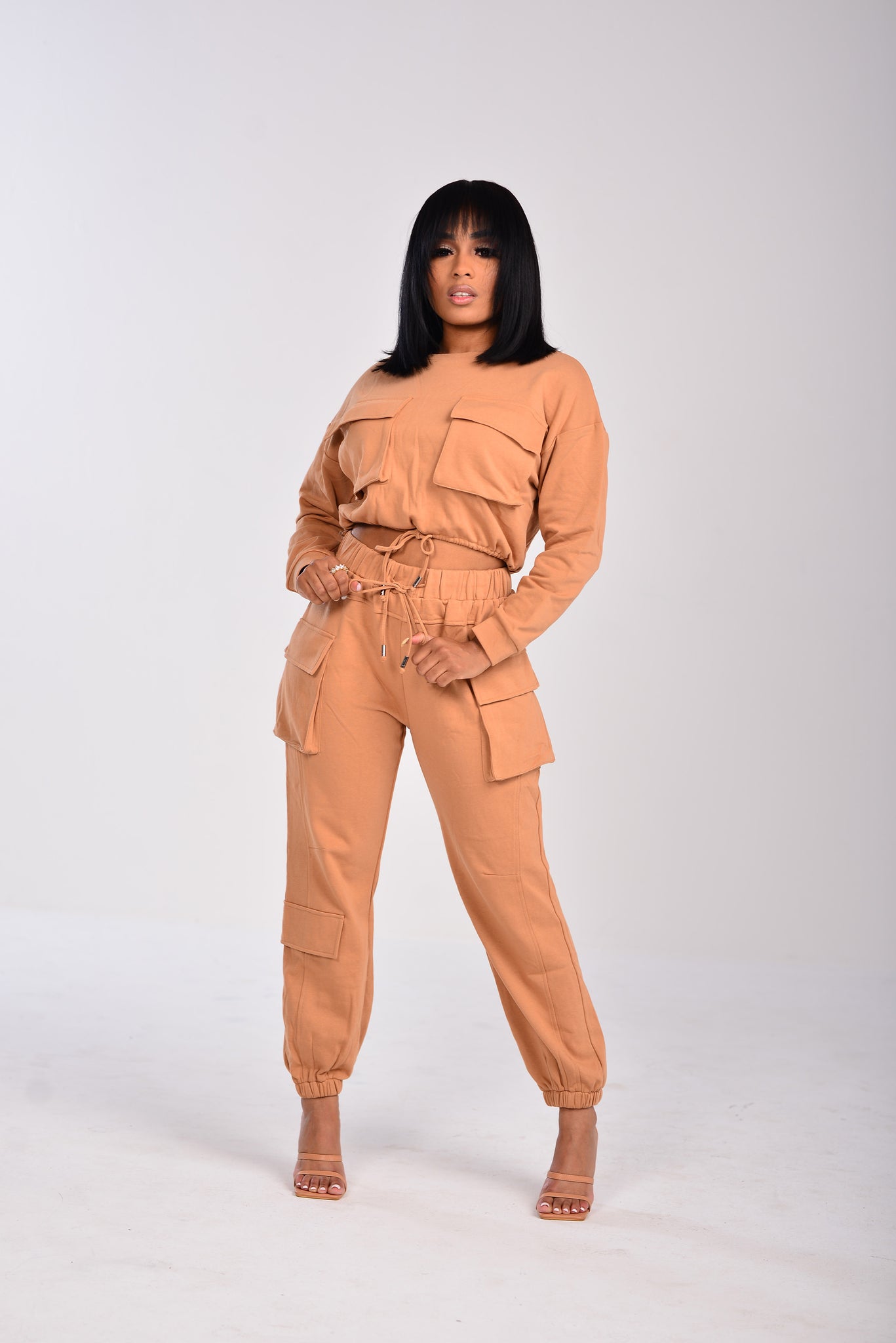 NUDE POCKETS