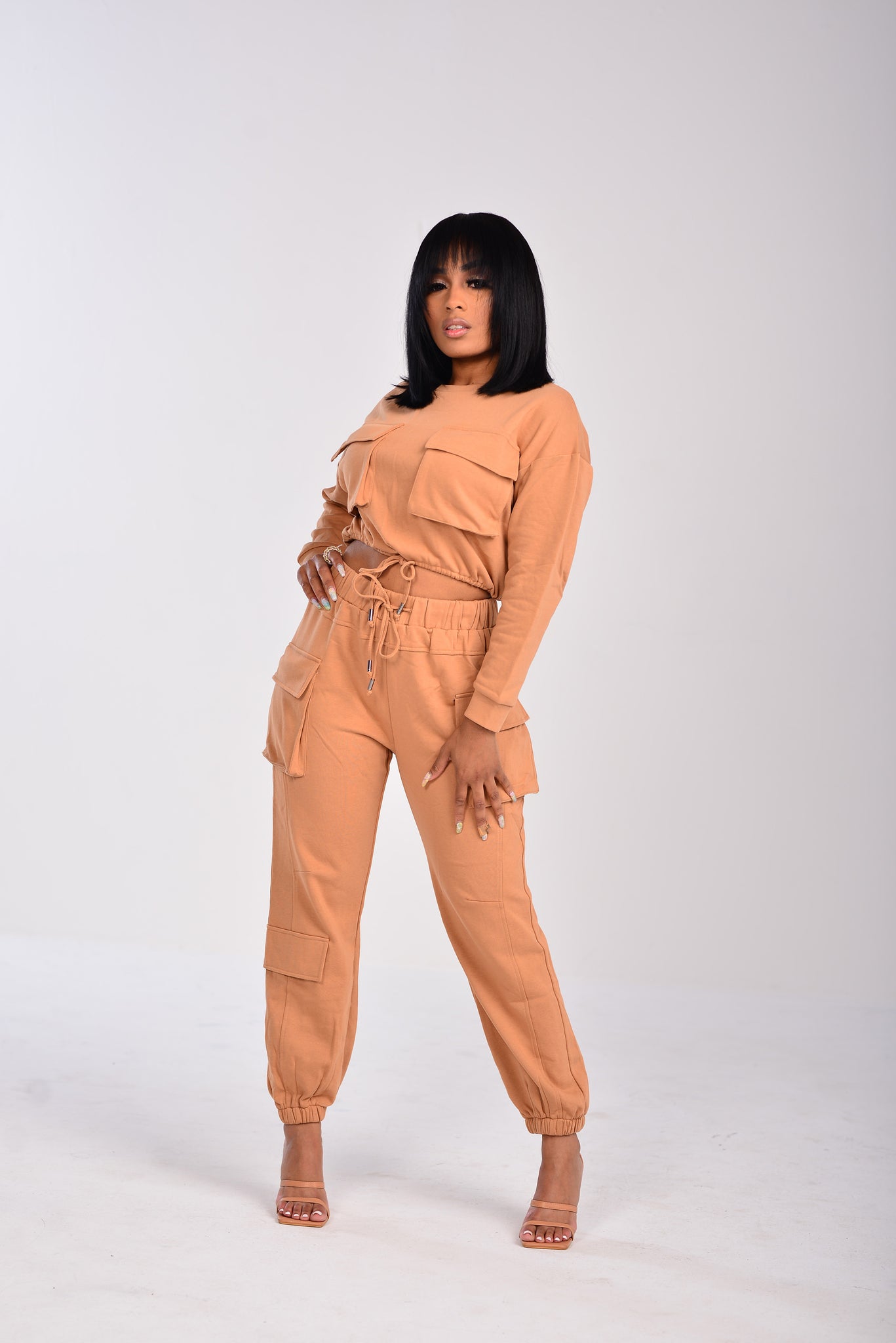 NUDE POCKETS