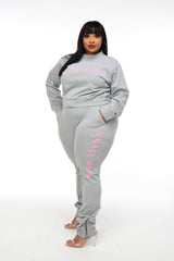 CUTE AND CURVY