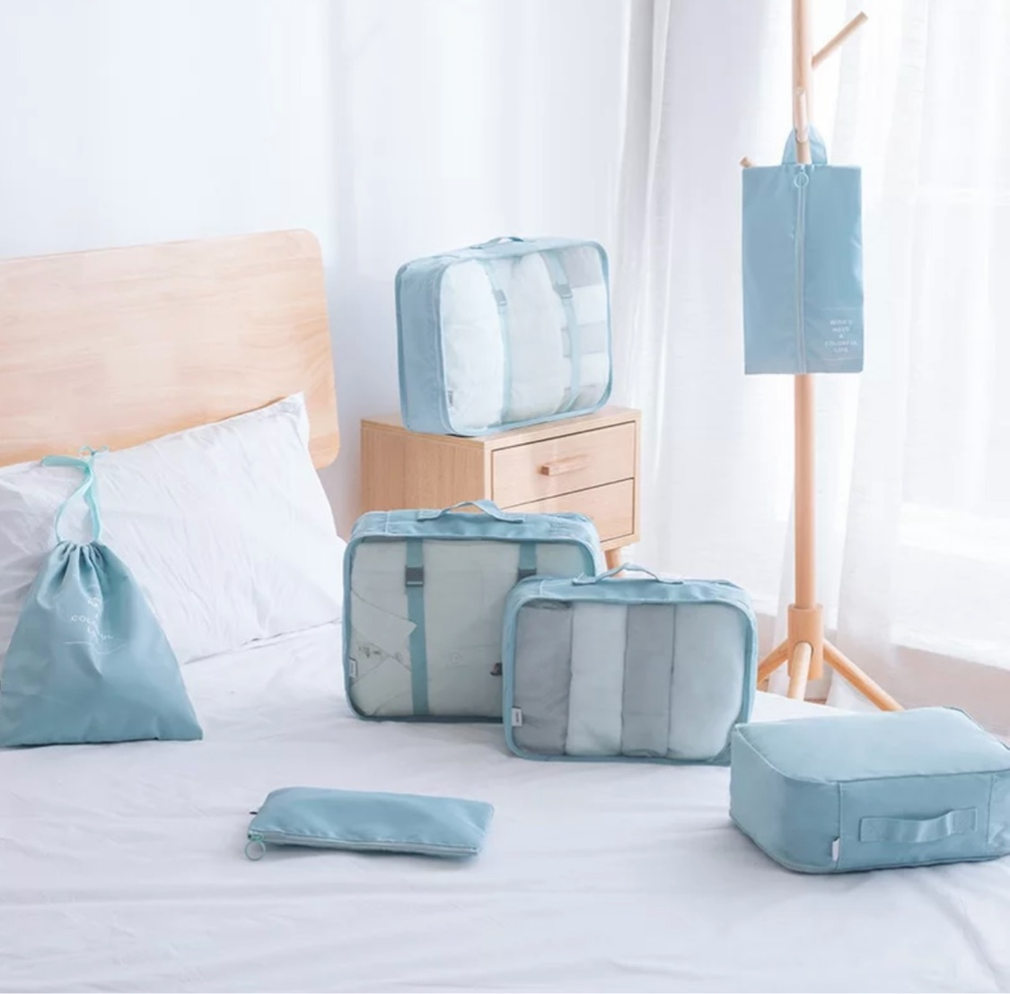LUGGAGE ORGANIZERS